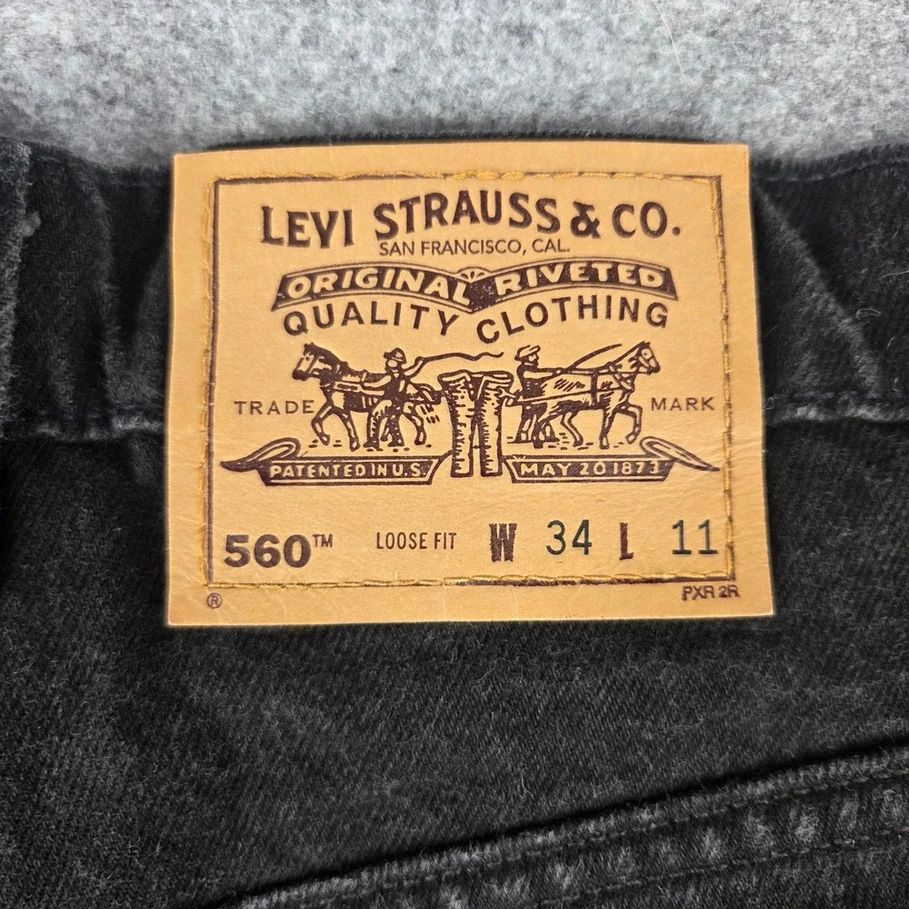 Levis excellent like